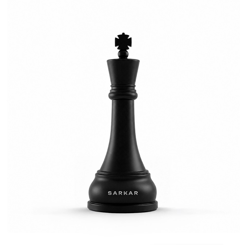 Sarkar matte black chess-king flacon, 50ml, studio shot